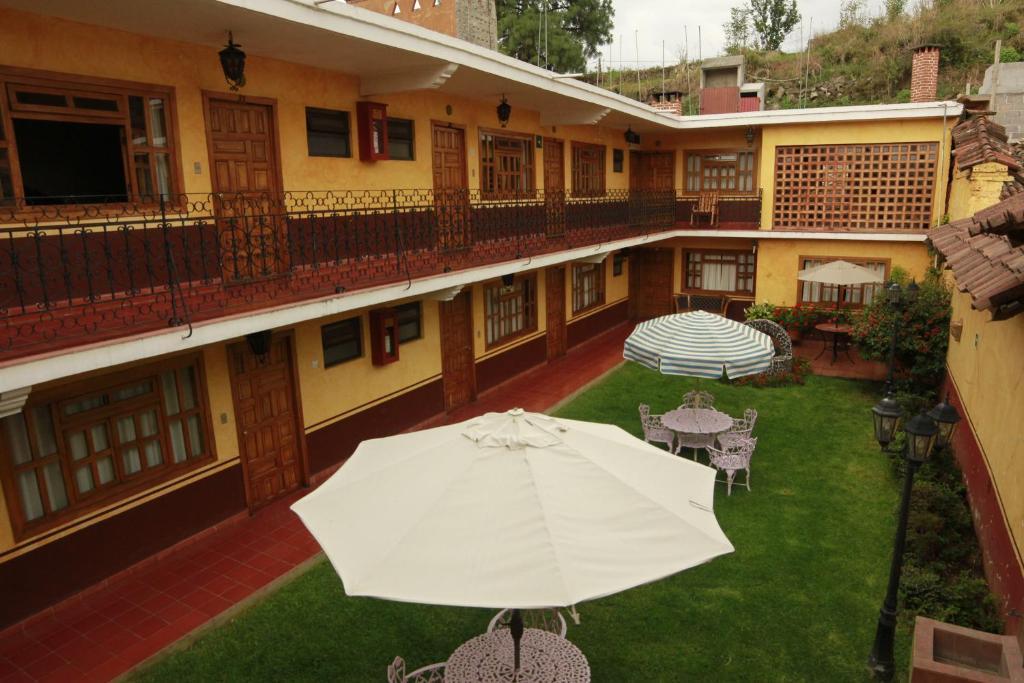 Posada De La Salud Pátzcuaro Exterior photo